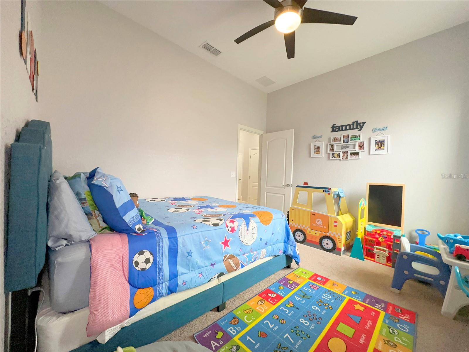 TUSCANY WOODS - Residential