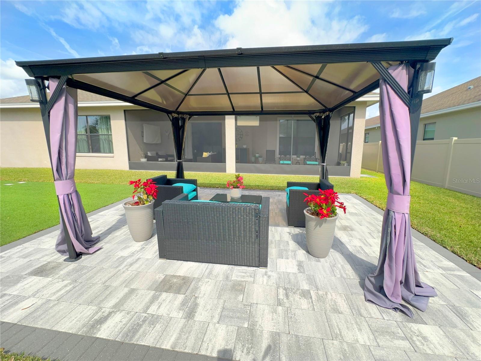 TUSCANY WOODS - Residential