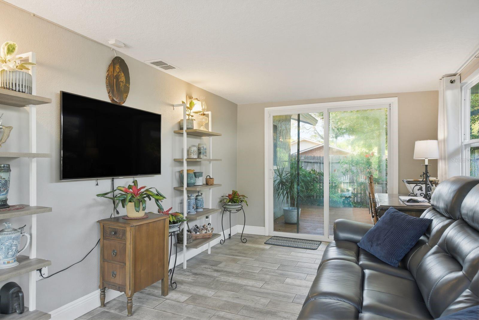 WINCHESTER PARK NORTH - Residential