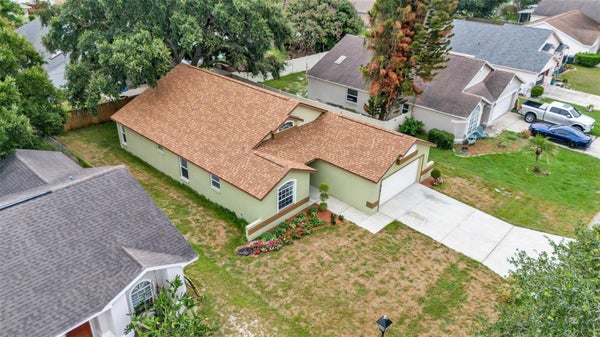 419 SAINT ANNS DR, WINTER HAVEN, FL 33884 - Image d3ec4aa0b52da9aff35ce15fb7c864ac/551973464
