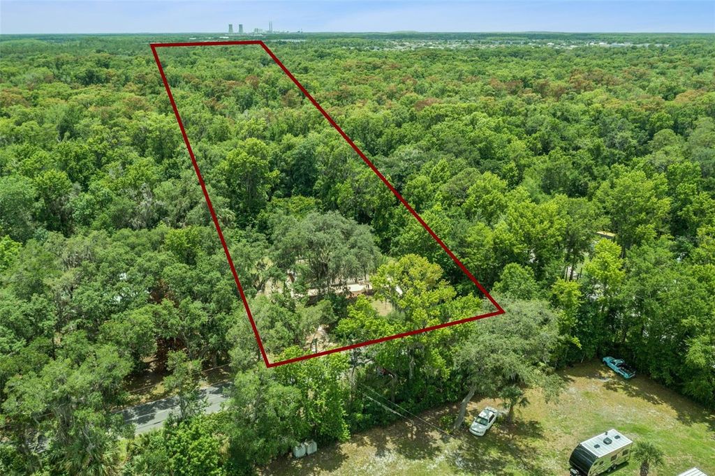 Photo of 16250 Hamilton Dr, Orlando, FL 32833 (MLS # O6413946)