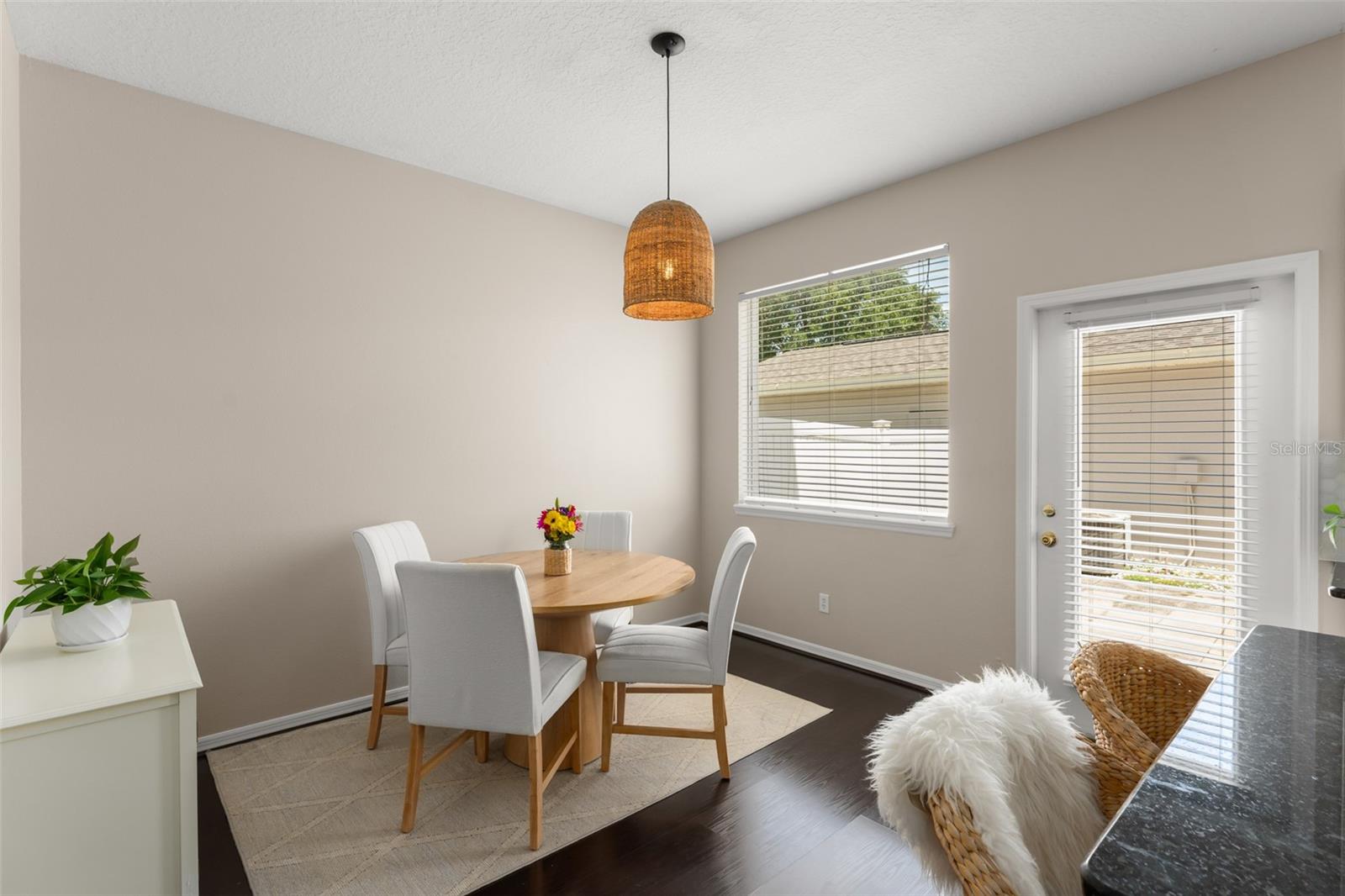 LAKES OF WINDERMERE - LAKE REAMS TOWNHOMES - Residential