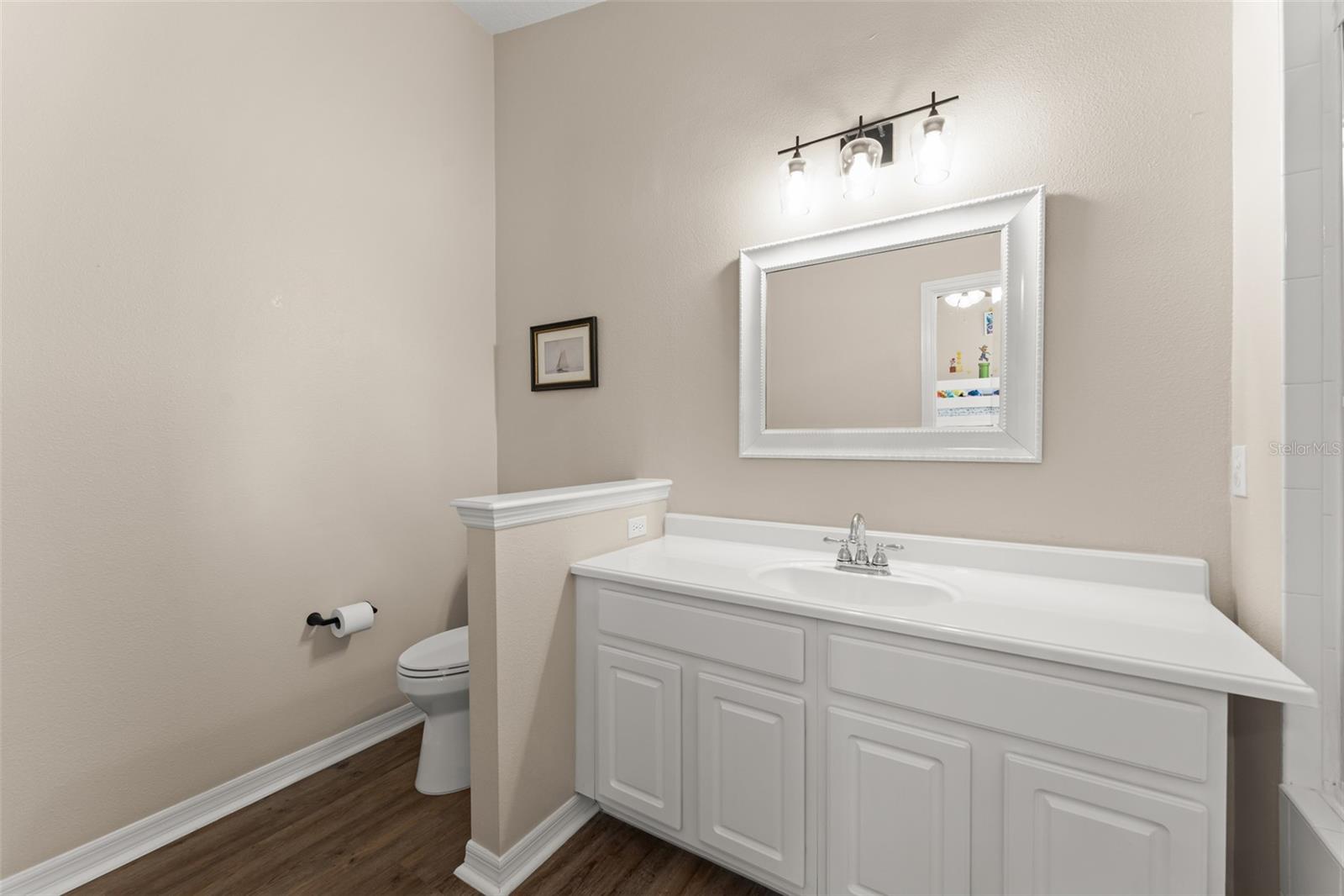 LAKES OF WINDERMERE - LAKE REAMS TOWNHOMES - Residential