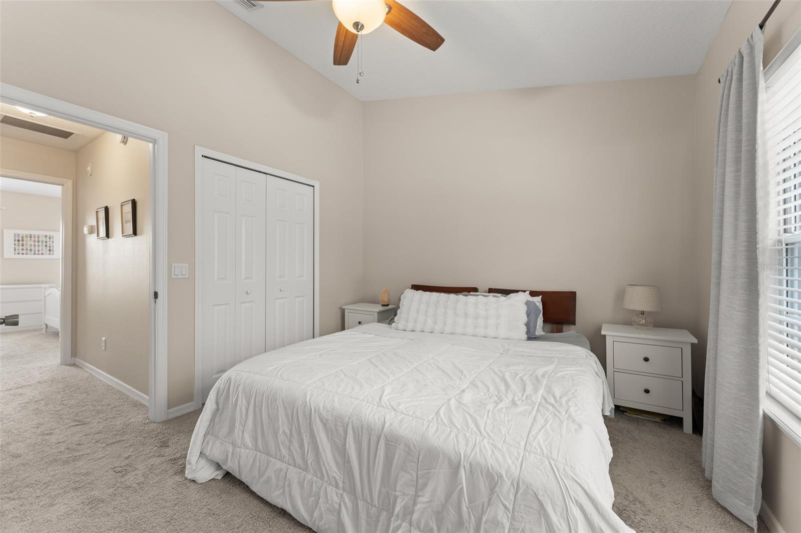 LAKES OF WINDERMERE - LAKE REAMS TOWNHOMES - Residential