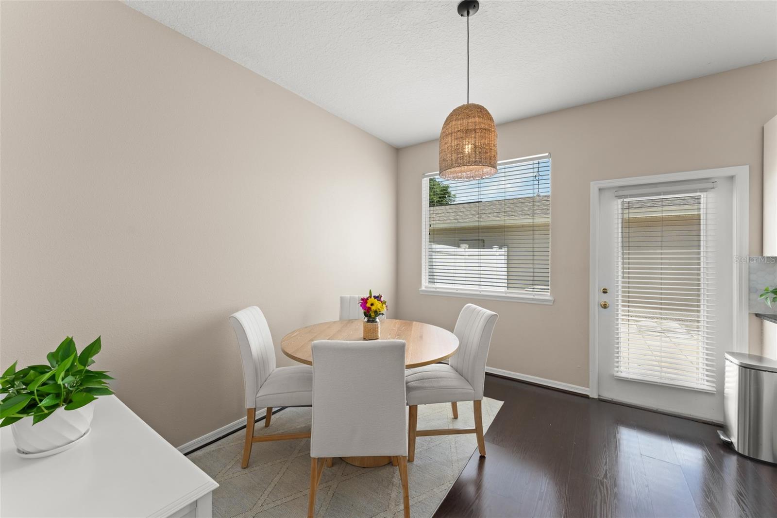 LAKES OF WINDERMERE - LAKE REAMS TOWNHOMES - Residential