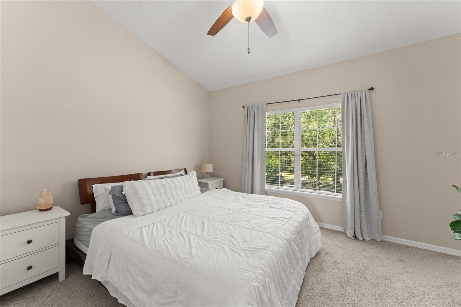 LAKES OF WINDERMERE - LAKE REAMS TOWNHOMES - Residential