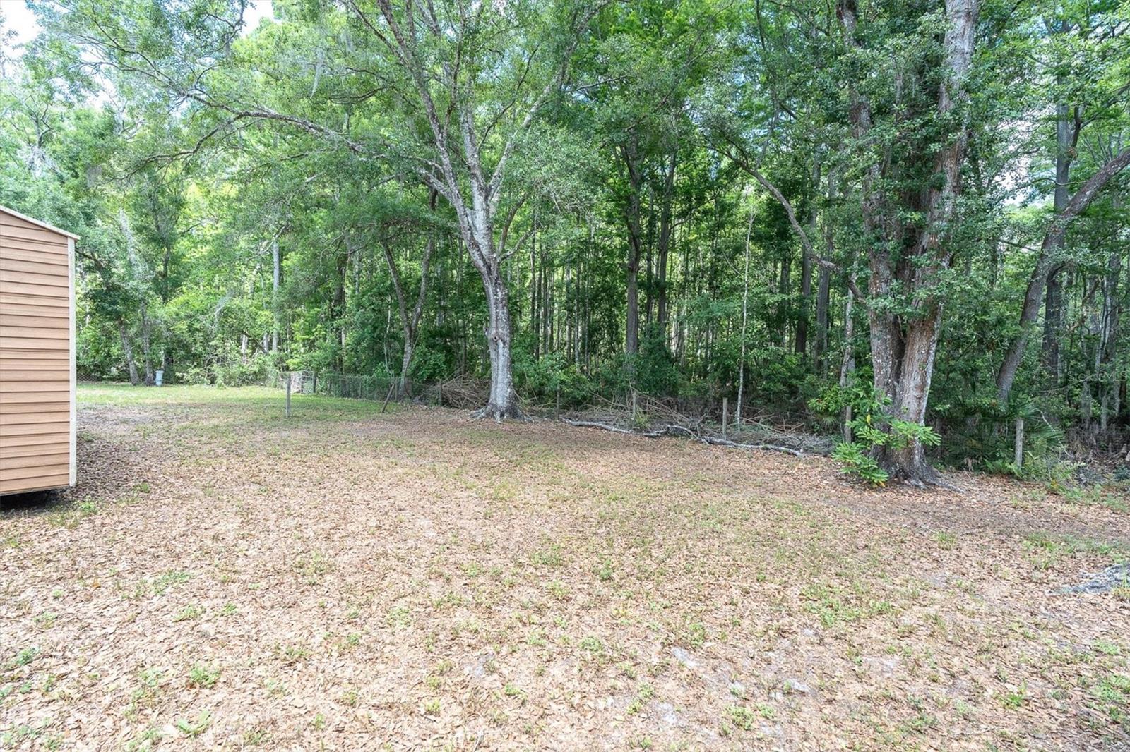 GOLDEN ACRES - Residential