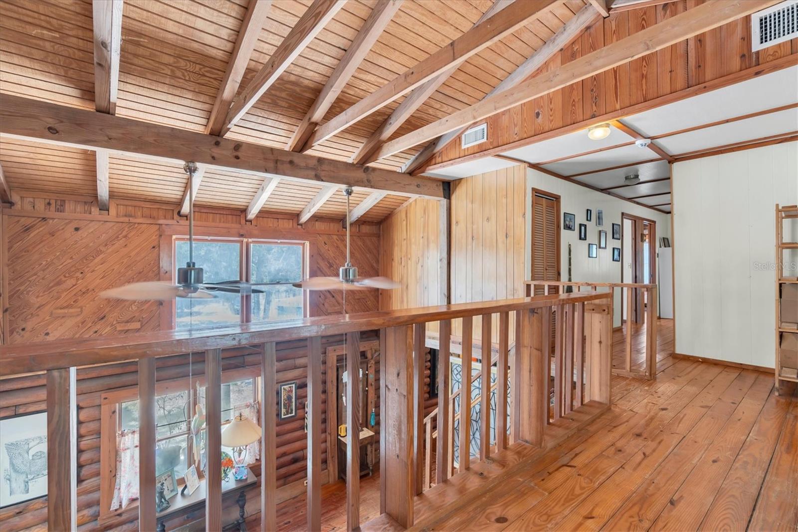GOLDEN ACRES - Residential