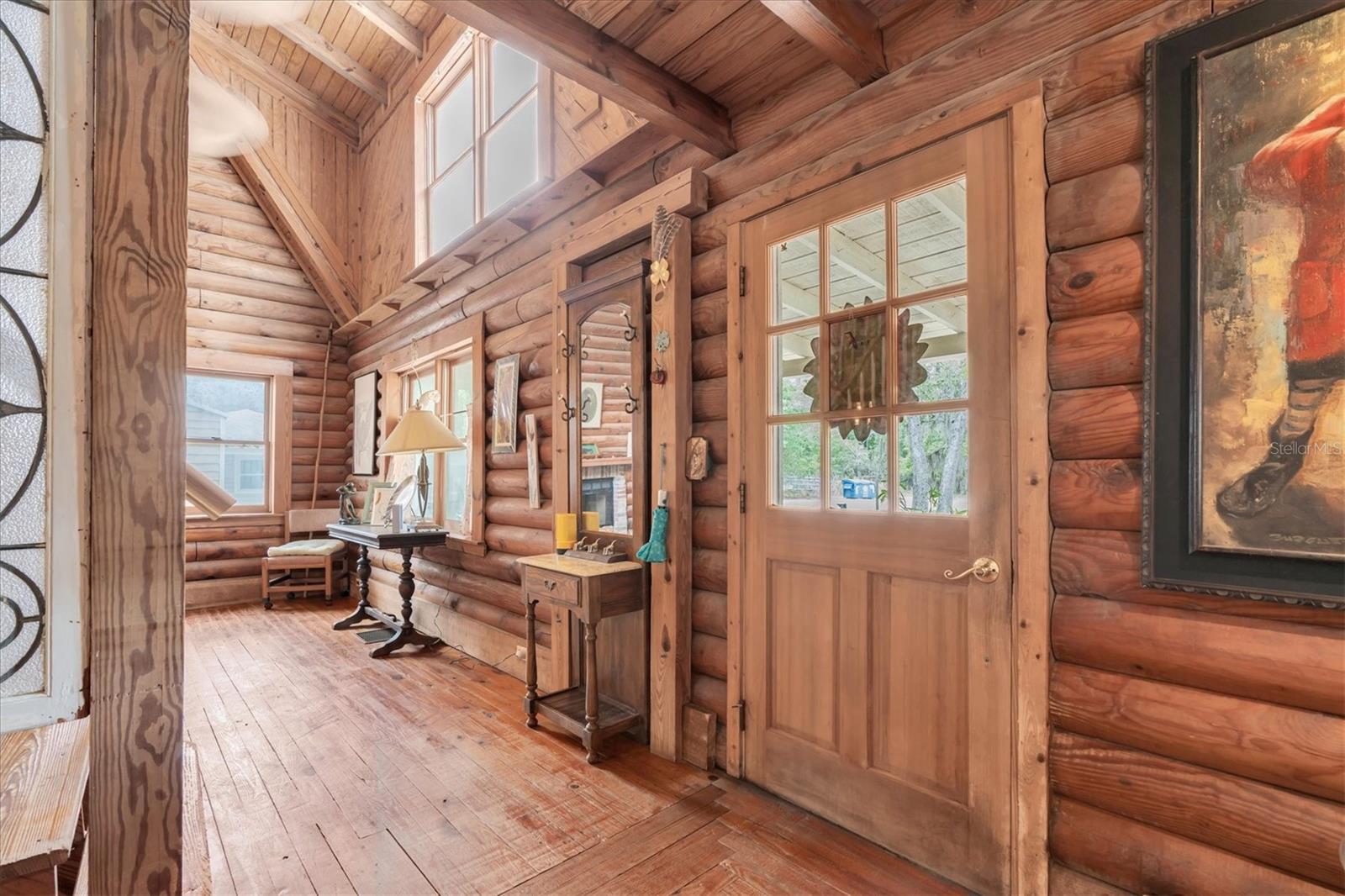GOLDEN ACRES - Residential
