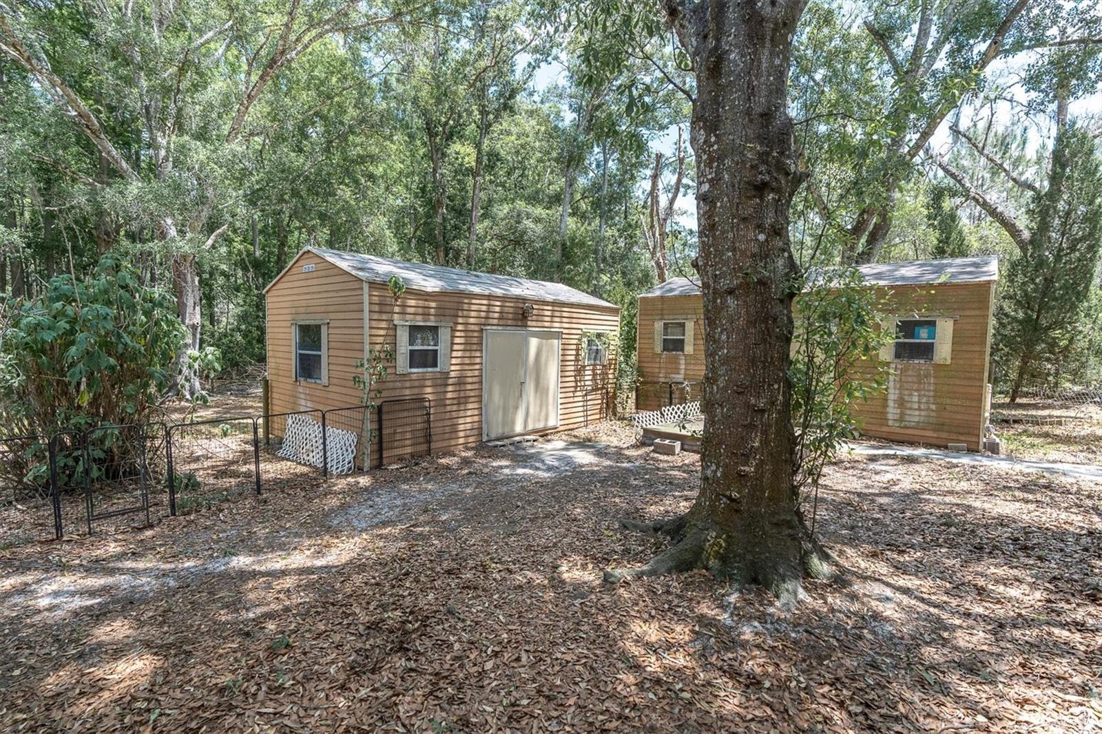 GOLDEN ACRES - Residential
