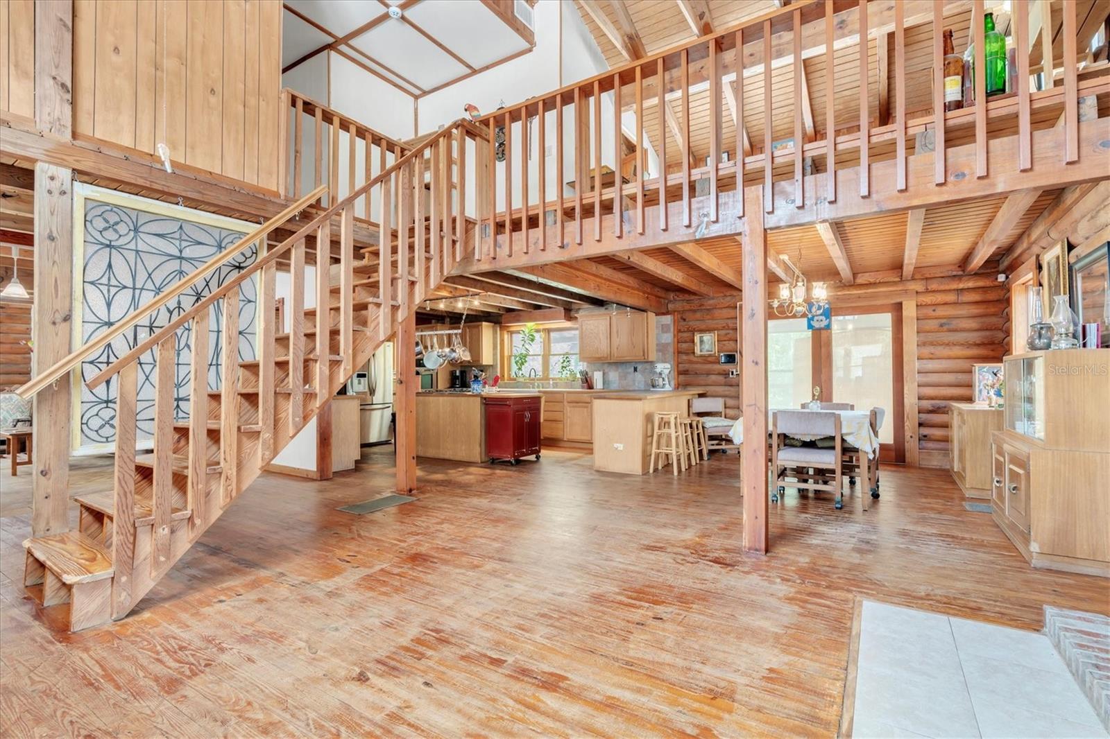GOLDEN ACRES - Residential