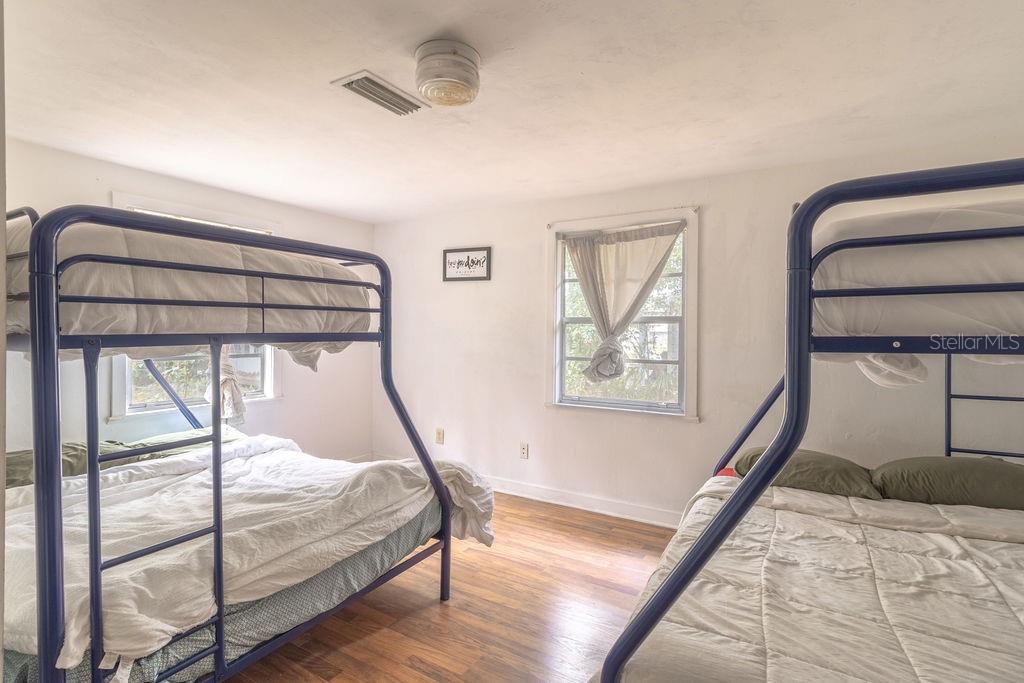 OAK PARK - Residential