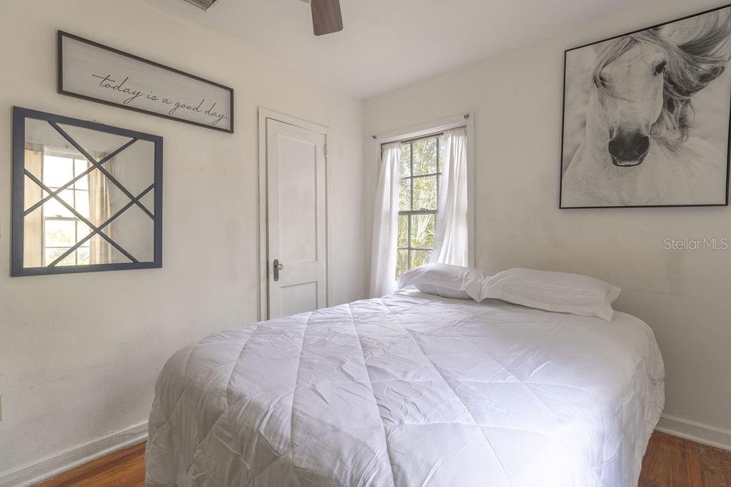 OAK PARK - Residential