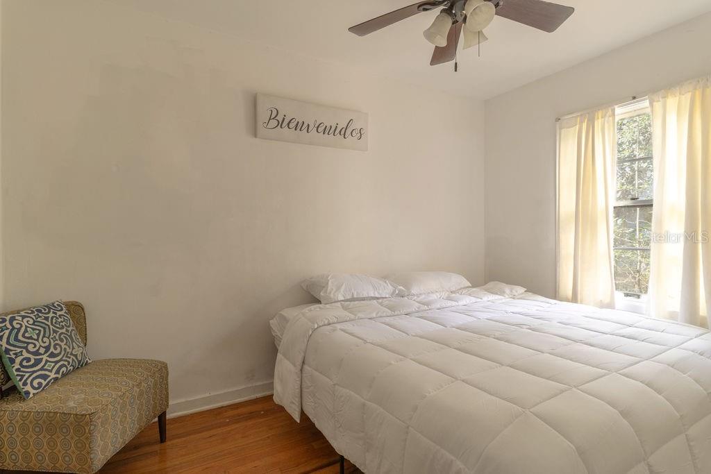 OAK PARK - Residential