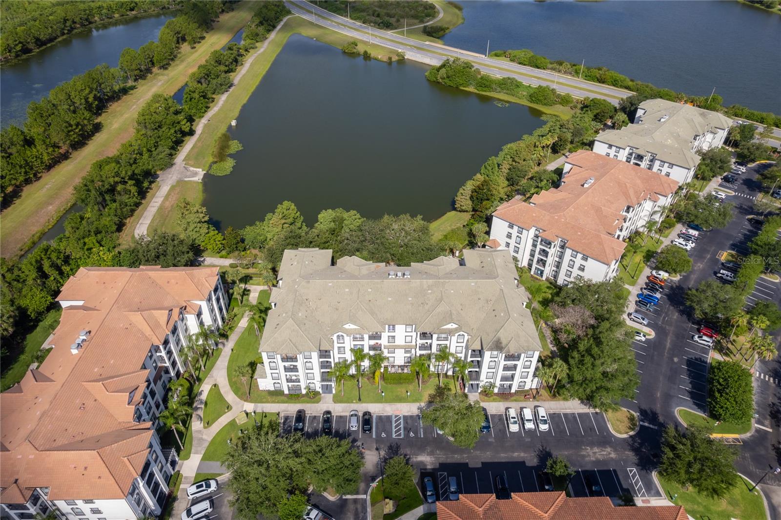 4102 BREAKVIEW DRIVE 40203