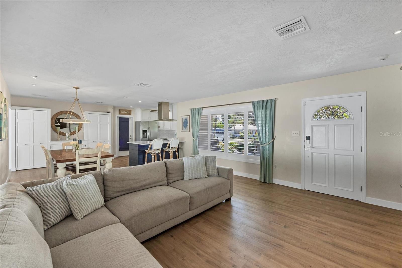 RIVER FOREST - Residential