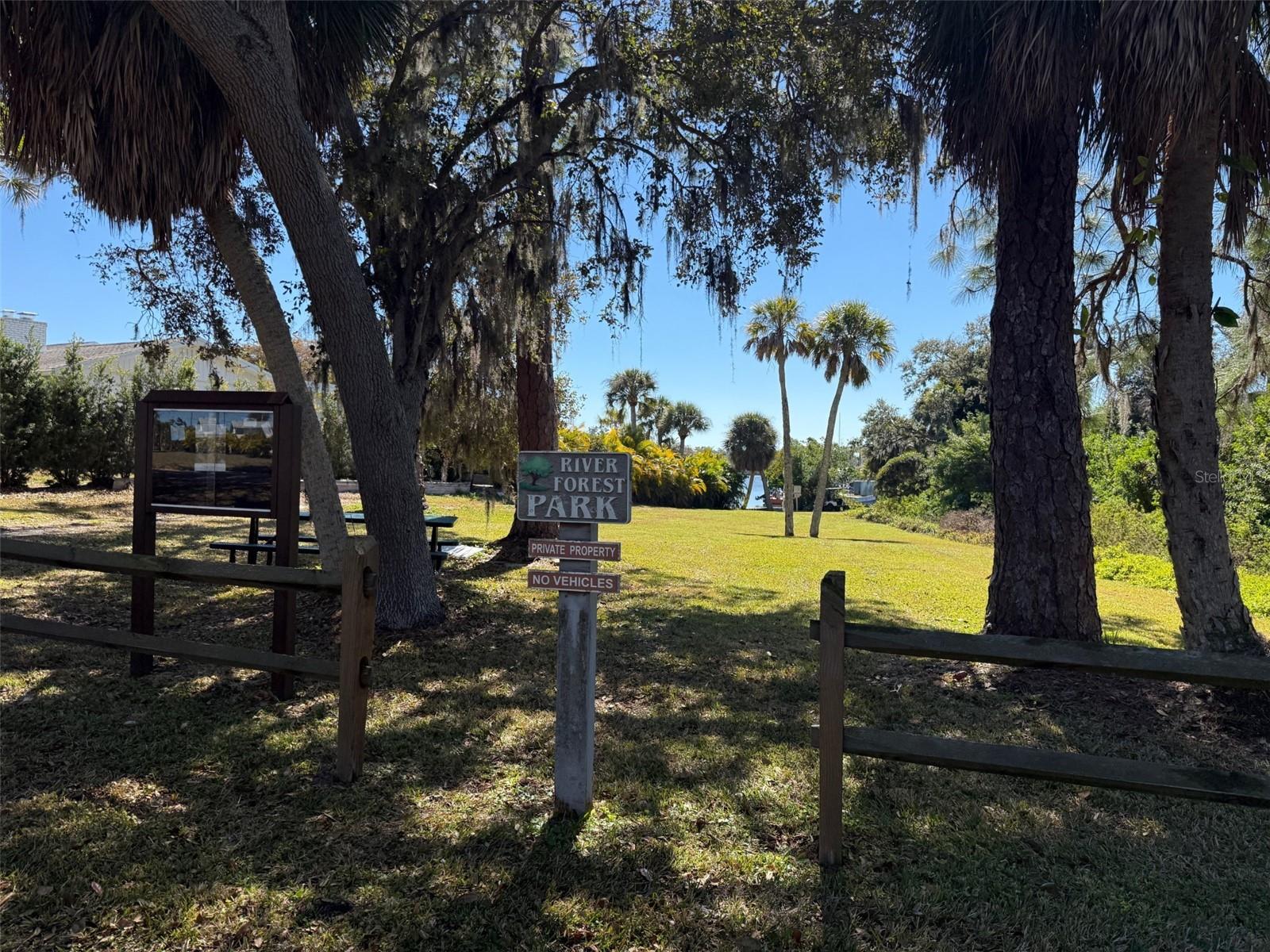 RIVER FOREST - Residential