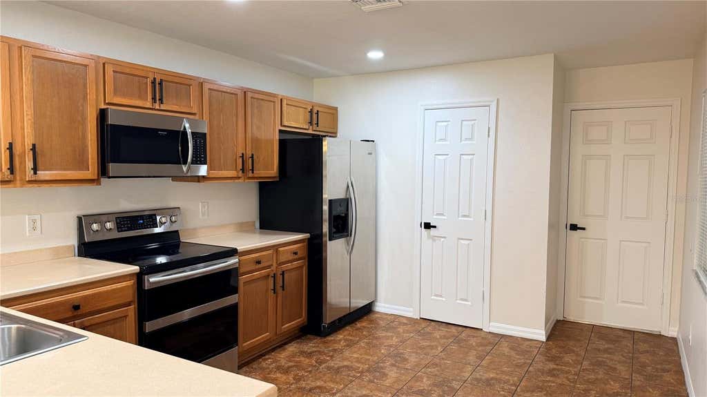 Photo of 2568 Aventurine Street, Kissimmee, FL 34744 (MLS # S5153926)