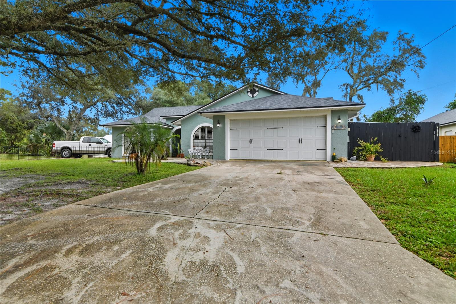 2337 RABENTON ROAD