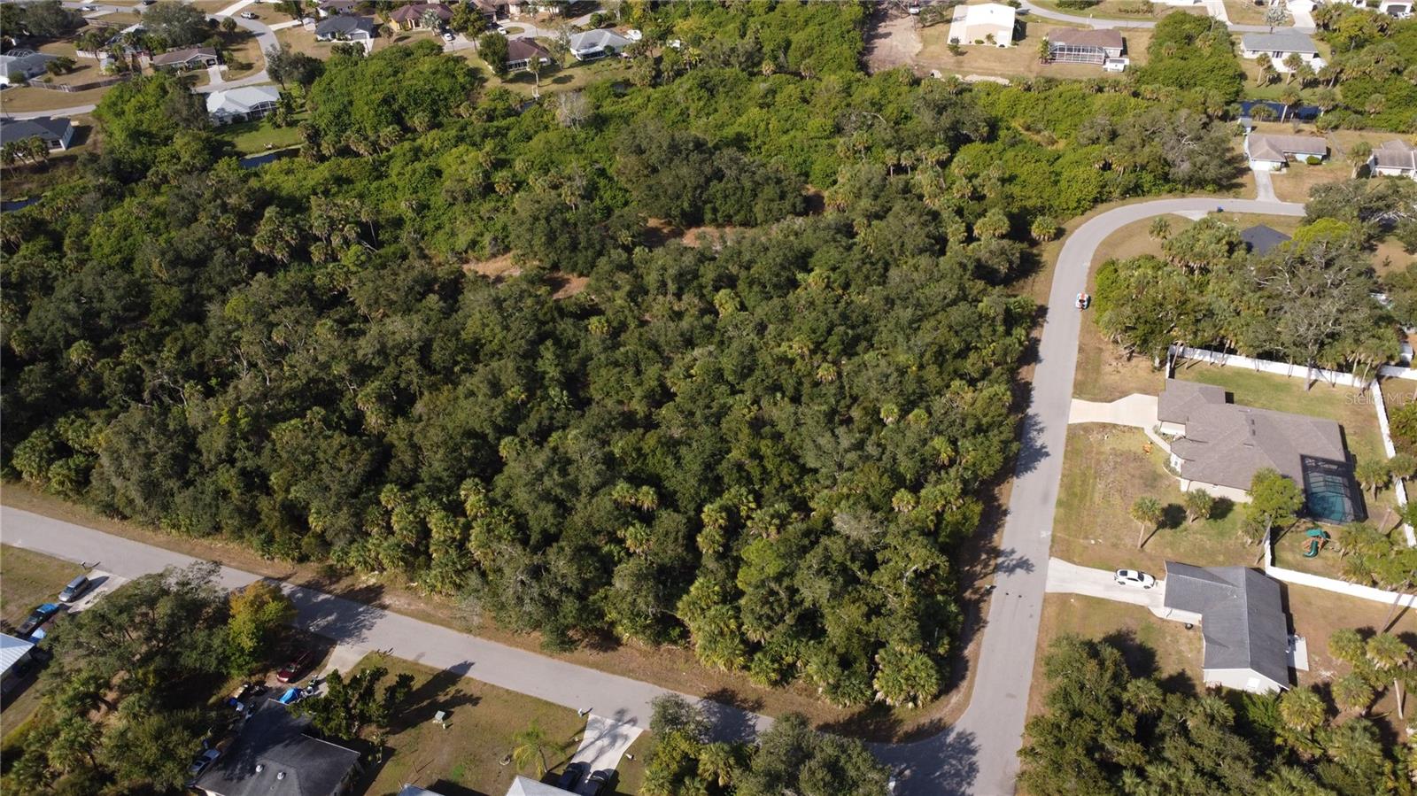 PORT CHARLOTTE SUB 05 - Land