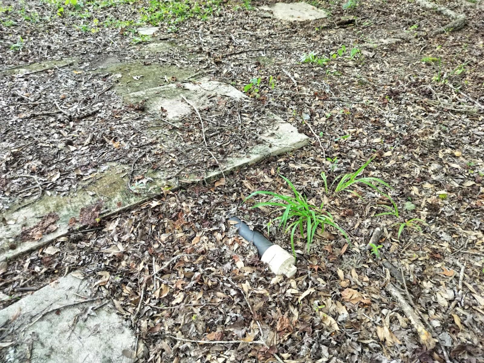 SHERWOOD FOREST UNREC - Land
