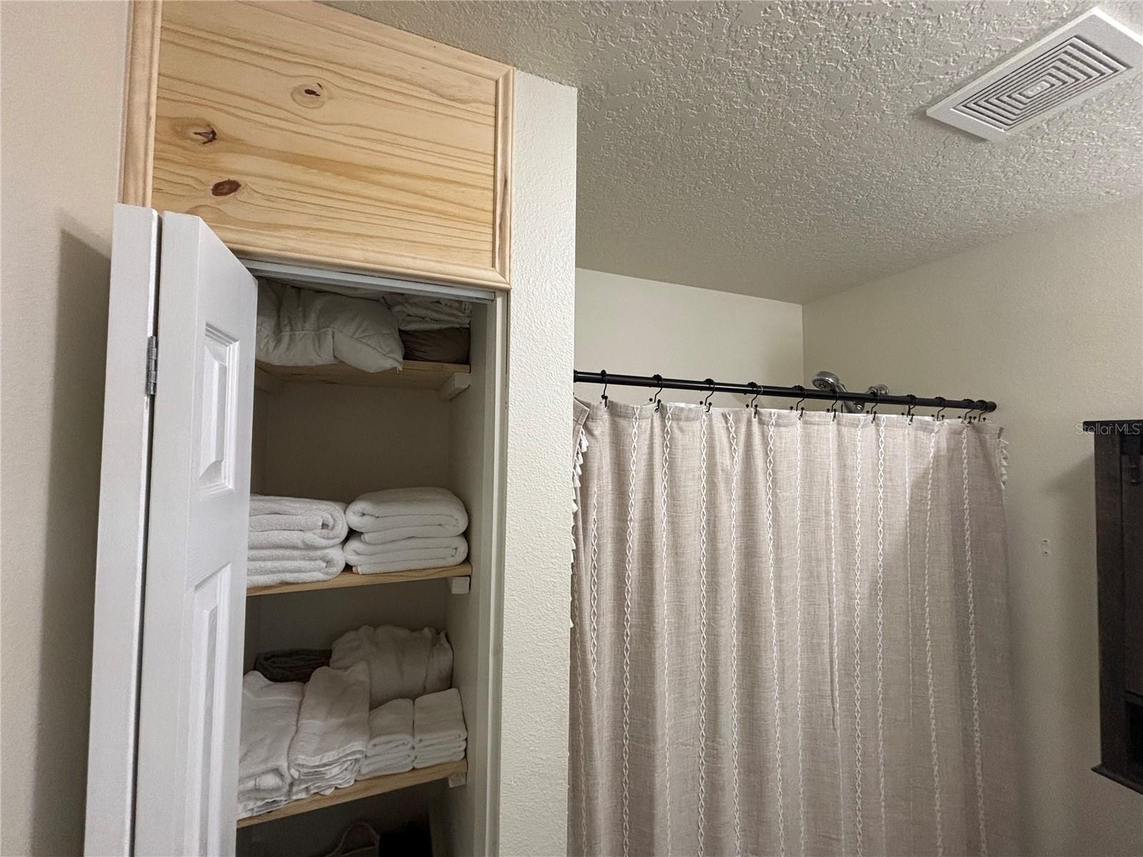 WILDWOOD COUNTRY ESTATES PH ONE - Residential