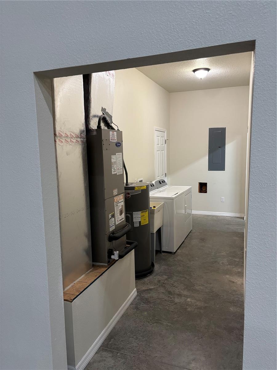 WILDWOOD COUNTRY ESTATES PH ONE - Residential