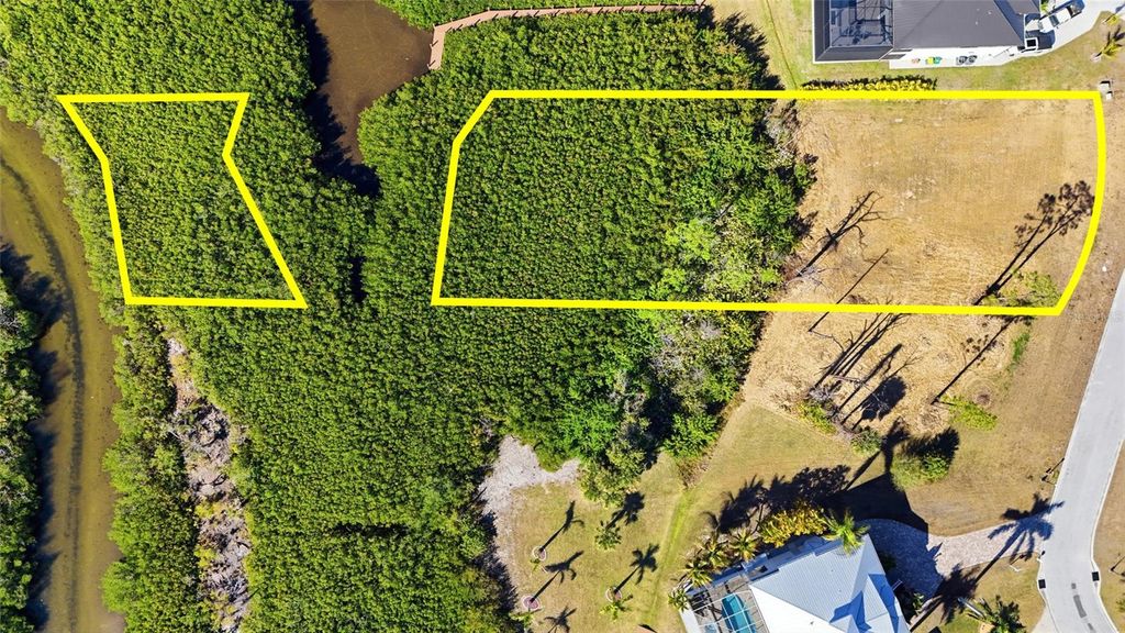 Photo of 8041 Weyers Court, Englewood, FL 34224 (MLS # C7521686)