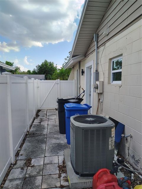 14529 KNOLL RIDGE DRIVE TAMPA FL 33625