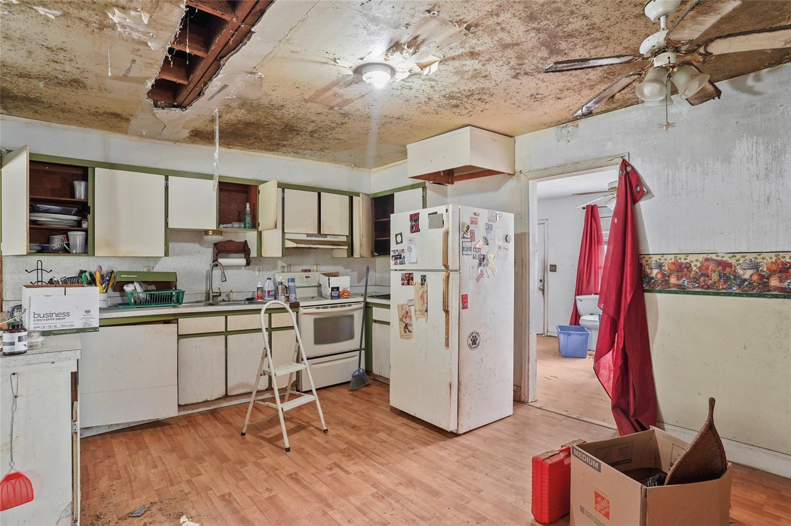 MAYMONT - Residential