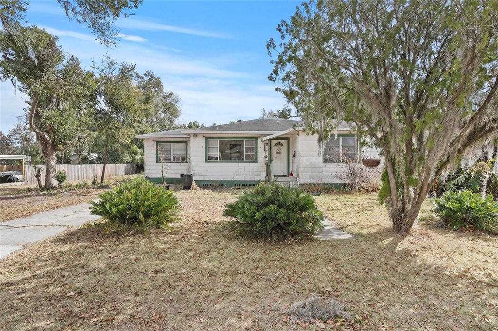 Photo of 13750 13th Street, Dade City, FL 33525 (MLS # TB8475822)