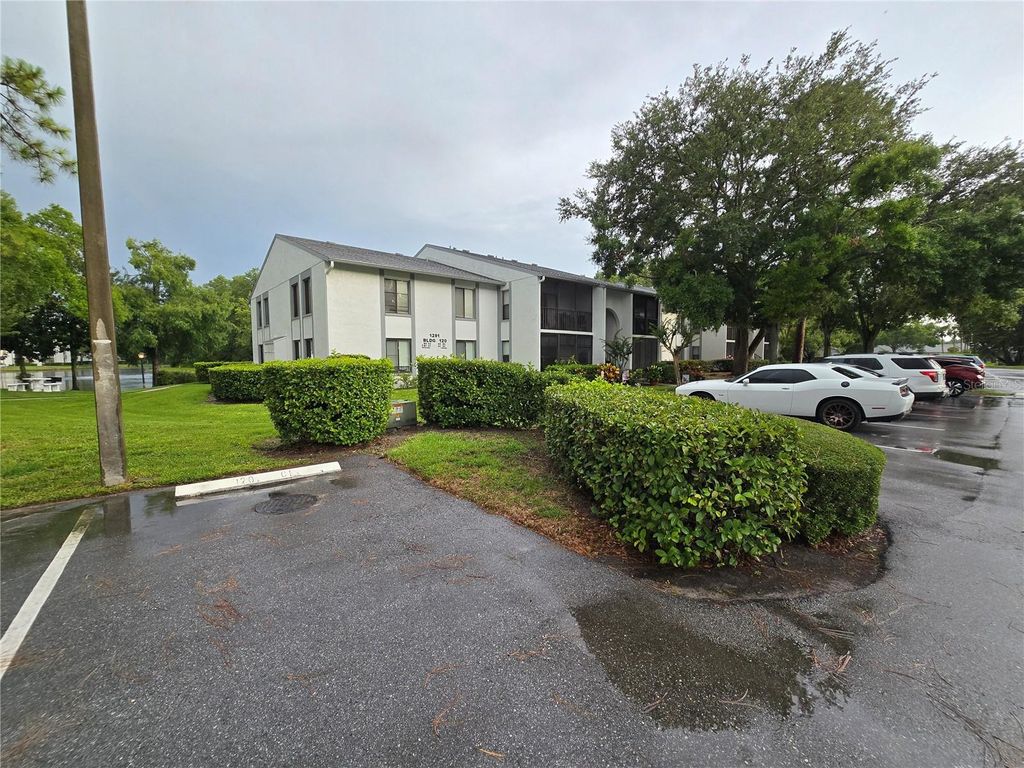Photo of 1281 Pine Ridge Circle E #B1, Tarpon Springs, FL 34688 (MLS # TB8396062)