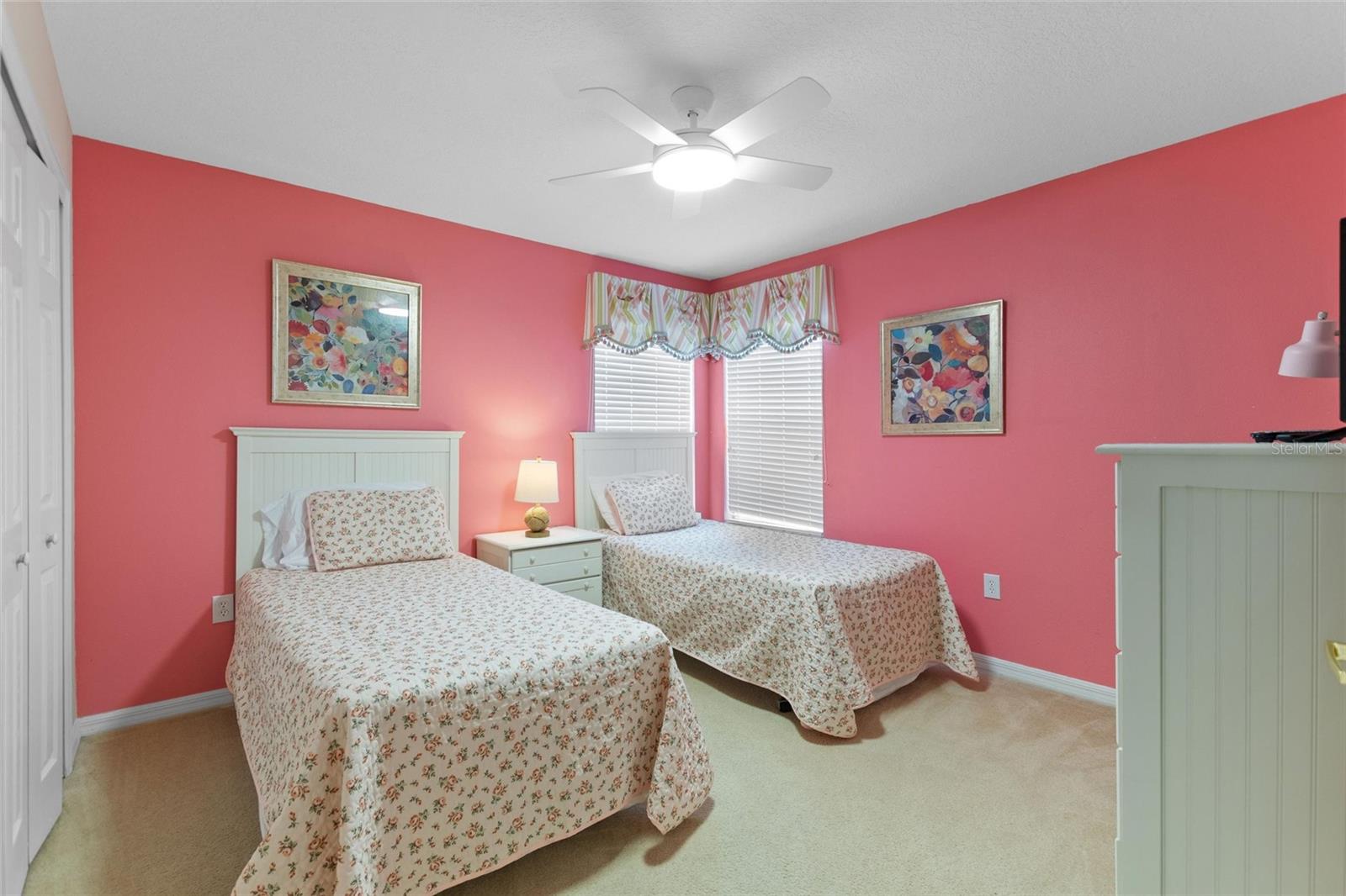 CALABAY PARC AT TOWER LAKE - Residential