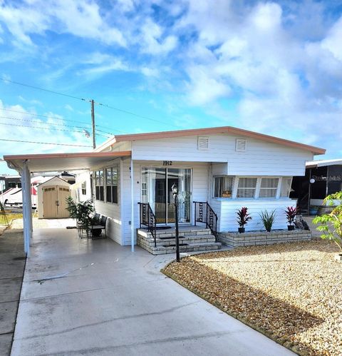 Photo of 1912 Iowa Avenue, Bradenton, FL 34207 (MLS # A4675852)
