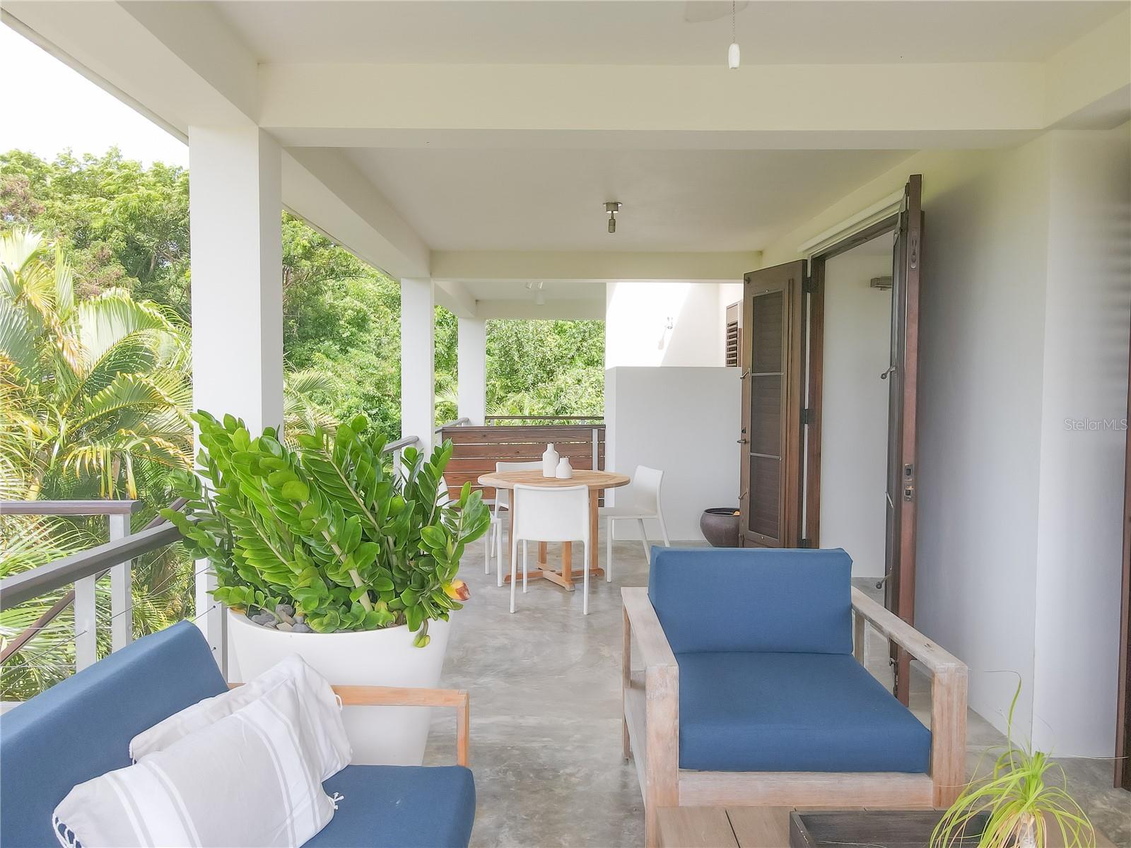 EL PILON - Residential