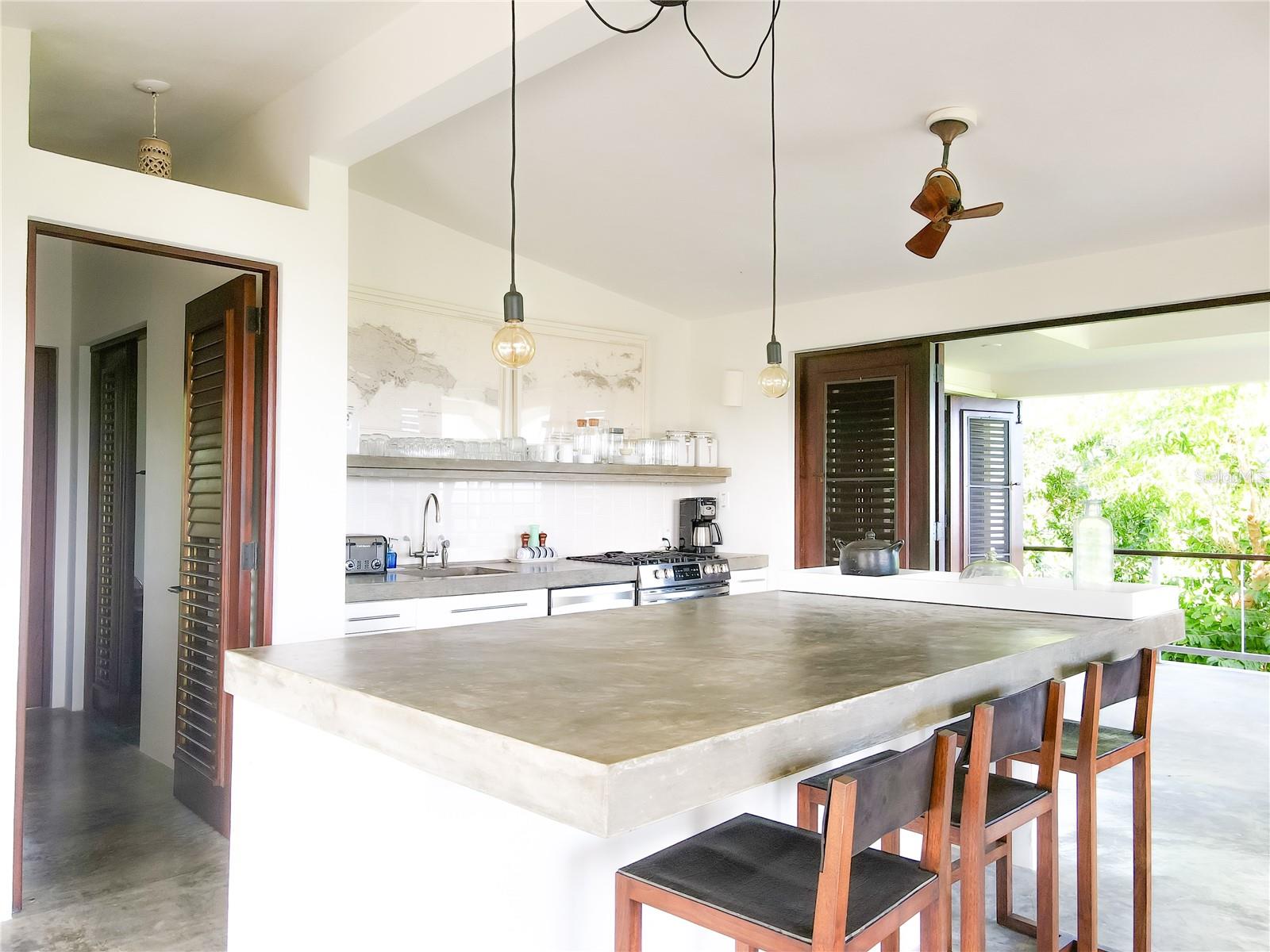 EL PILON - Residential