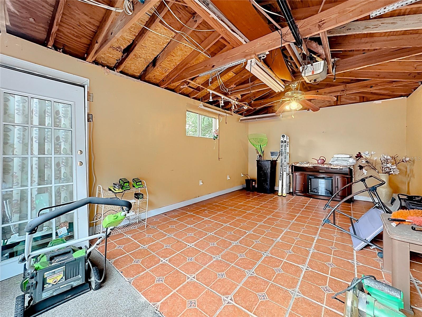 QUAIL POND EAST ADD TO CASSELBERRY - Residential