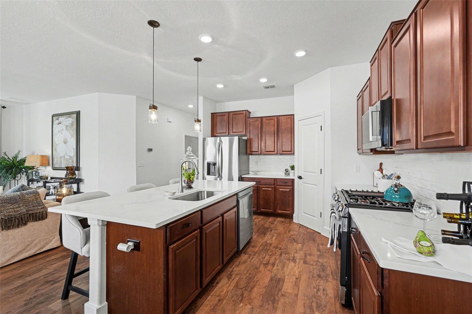 CONNERTON VILLAGE 2 PRCL 213 PH 1C - Residential