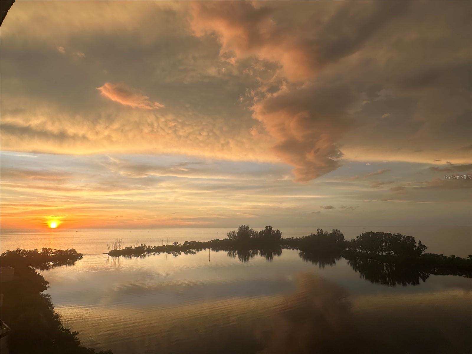 GULF ISLAND BEACH TENNIS - Residential Lease