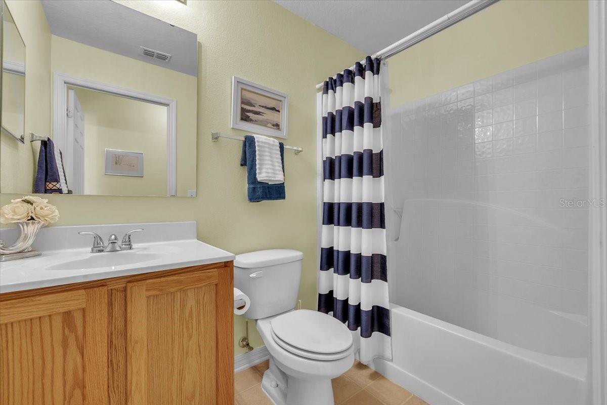 SUNCOAST LAKES - Residential