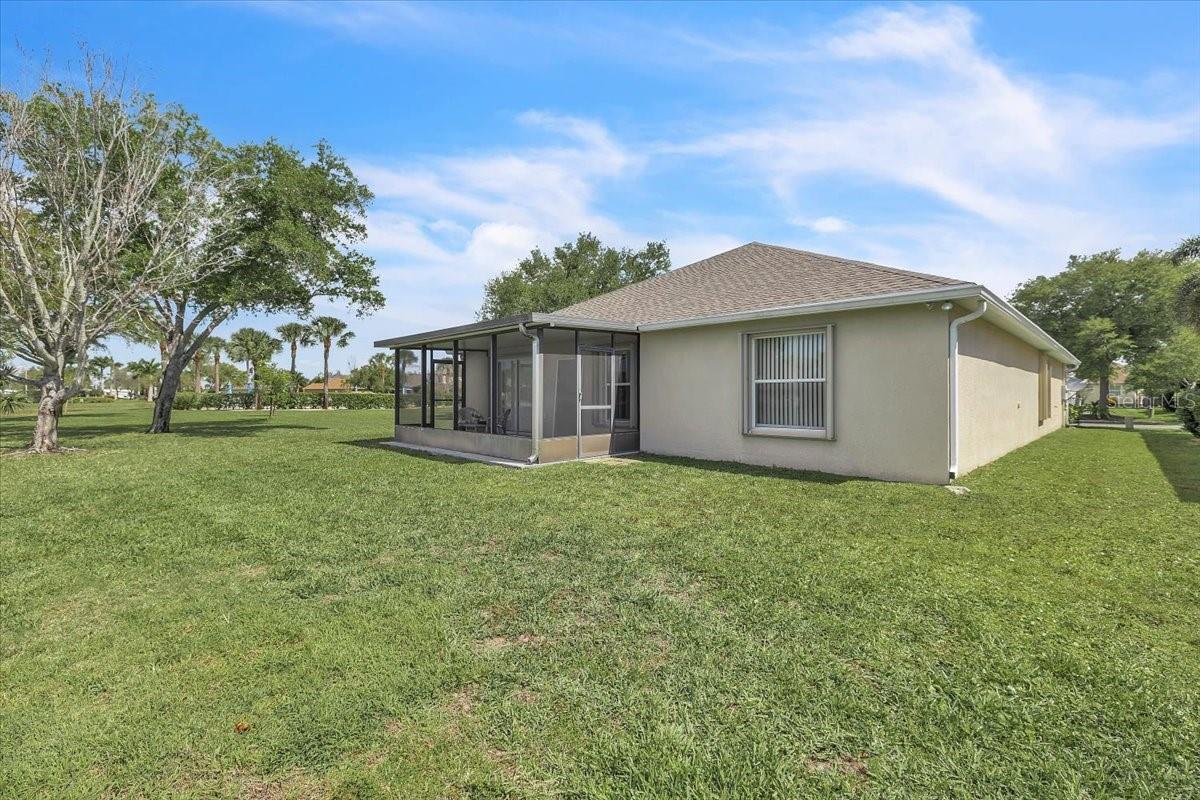 SUNCOAST LAKES - Residential