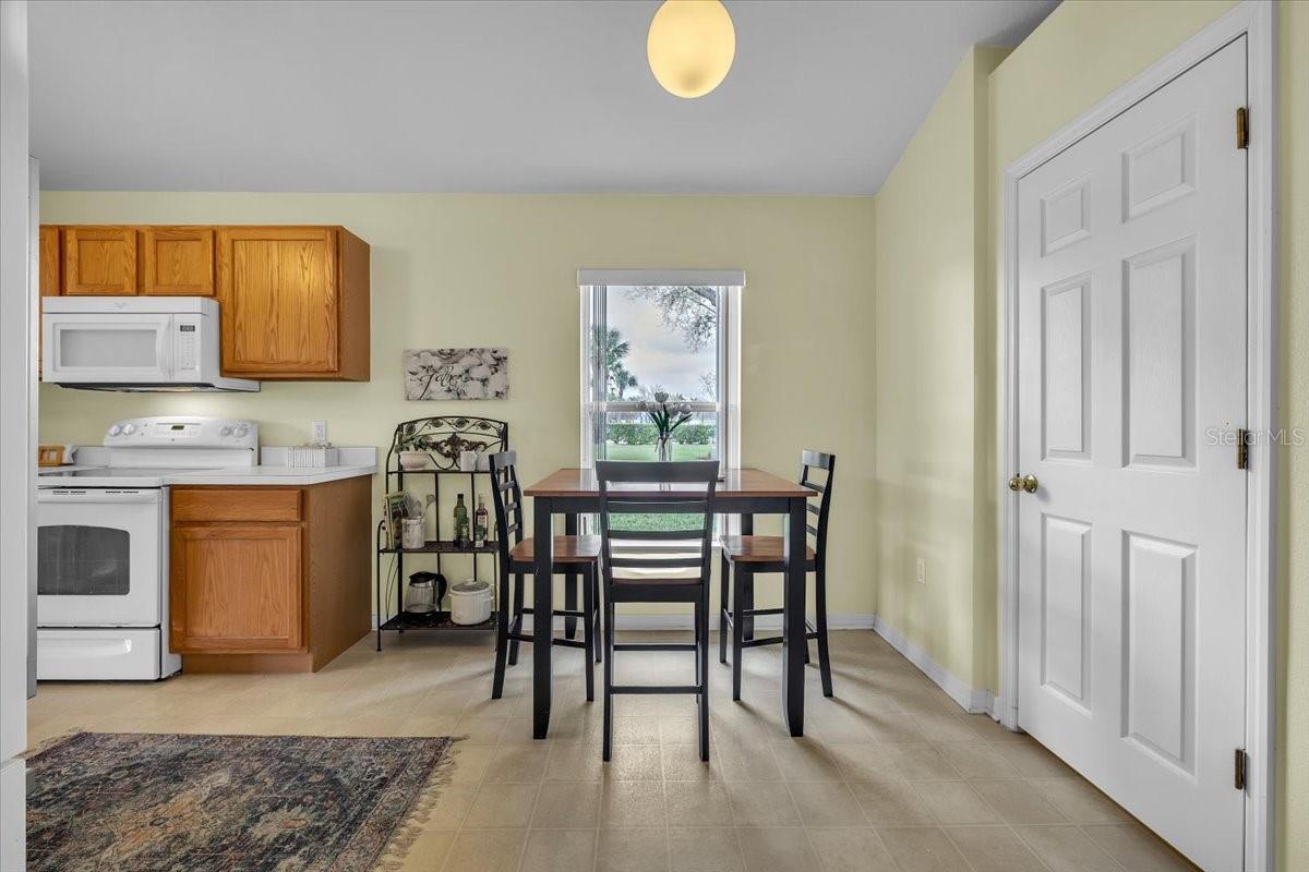 SUNCOAST LAKES - Residential