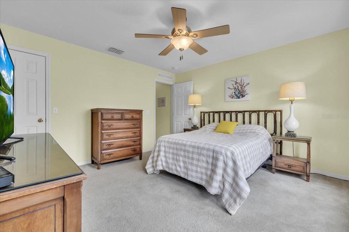 SUNCOAST LAKES - Residential