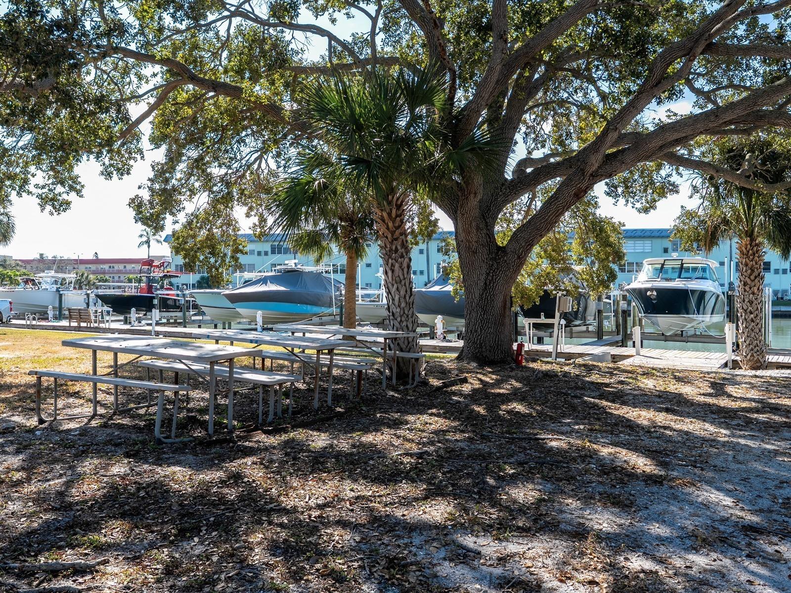 SKIMMER POINT PH III - Residential