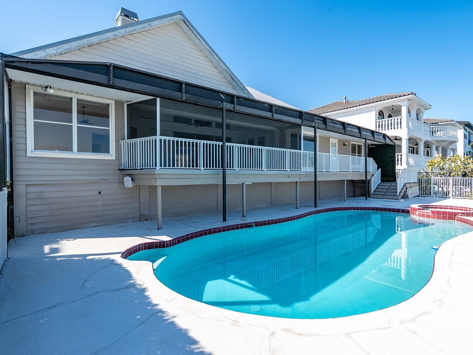 SKIMMER POINT PH III - Residential