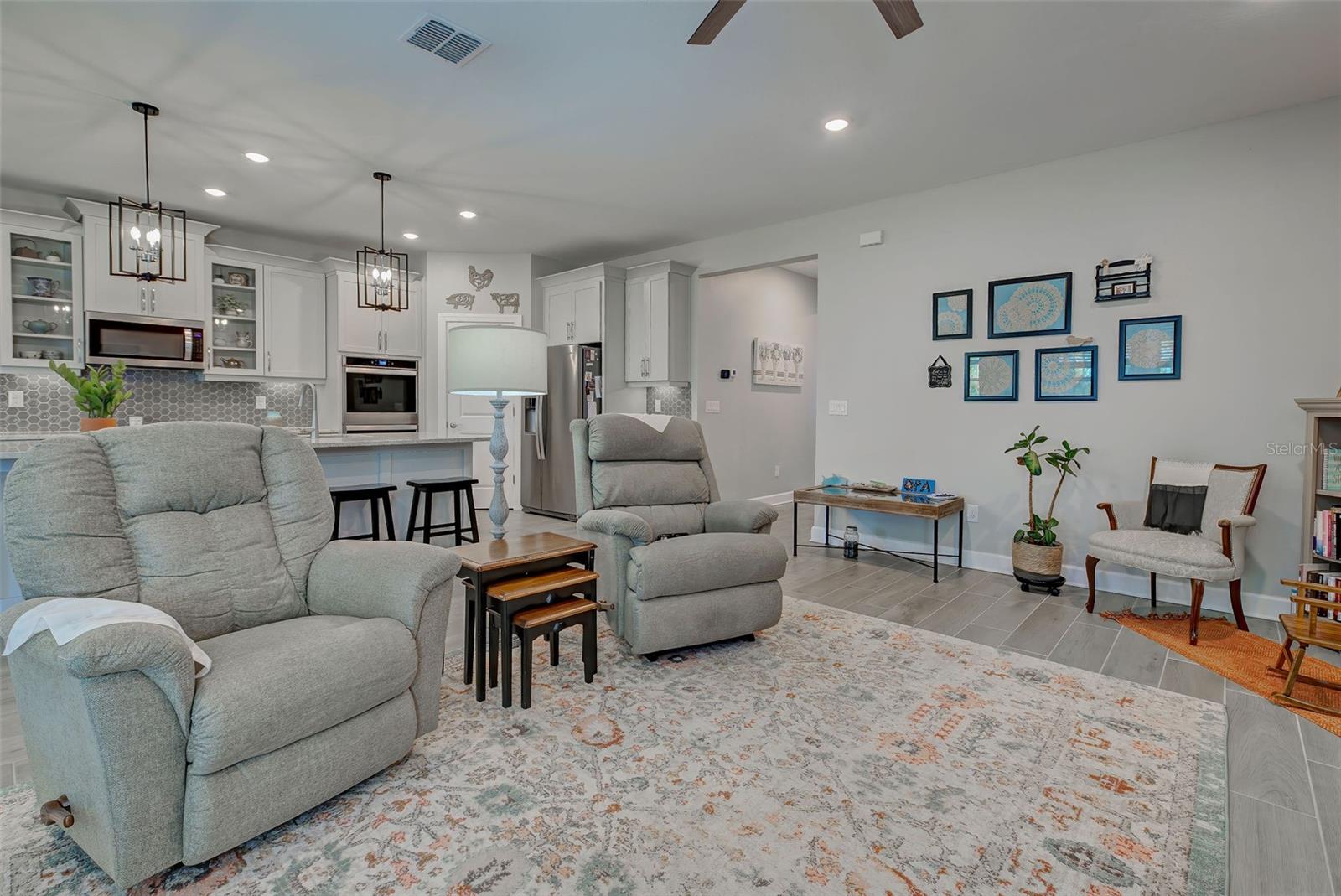 VENICE WOODLANDS PH 2B - Residential