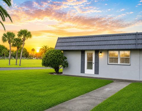 Photo of 202 Bedford Trail #97, Sun City Center, FL 33573 (MLS # TB8530468)