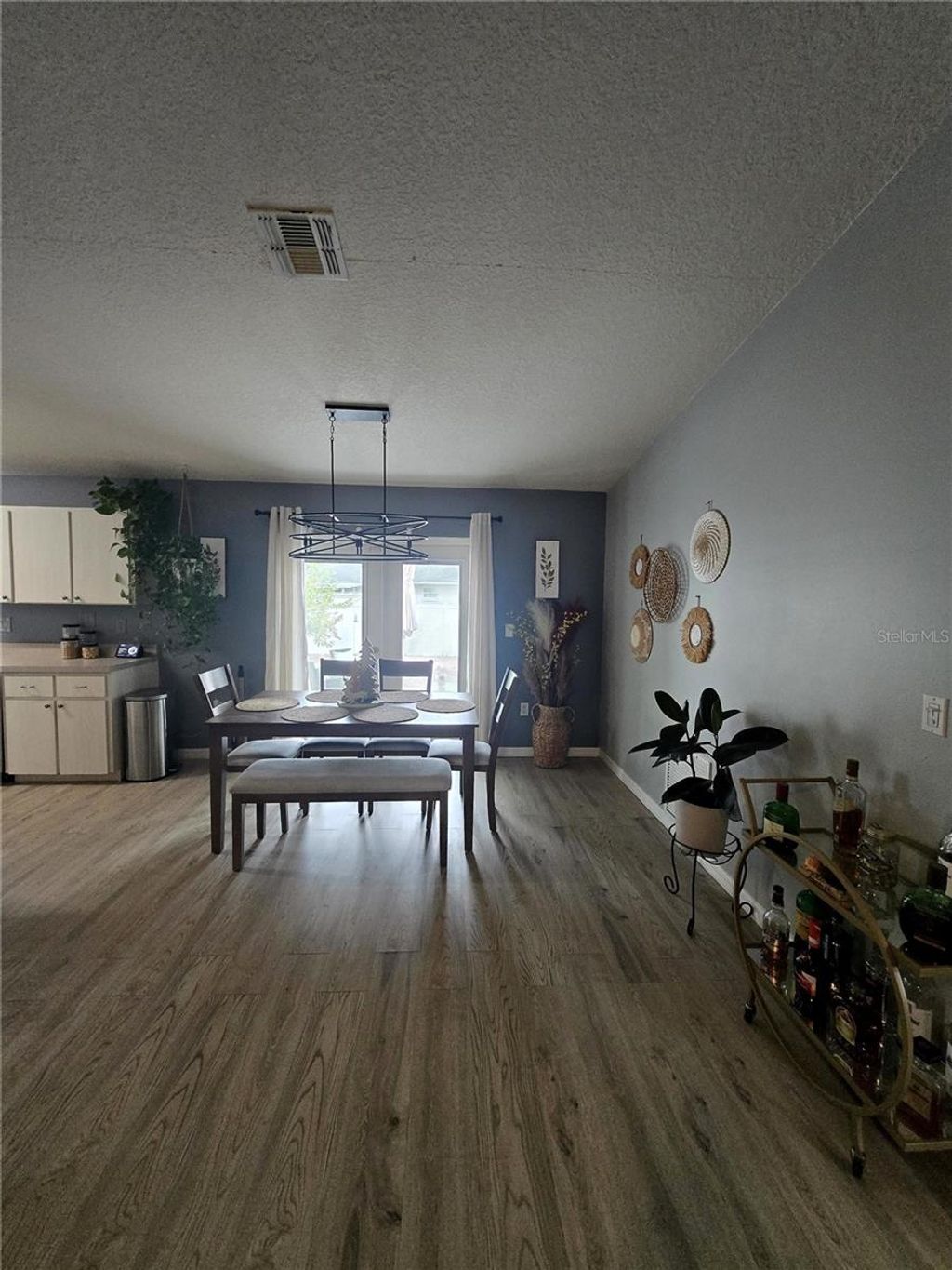 Photo of 599 Magnolia Ridge Avenue, Tavares, FL 32778 (MLS # S5137016)