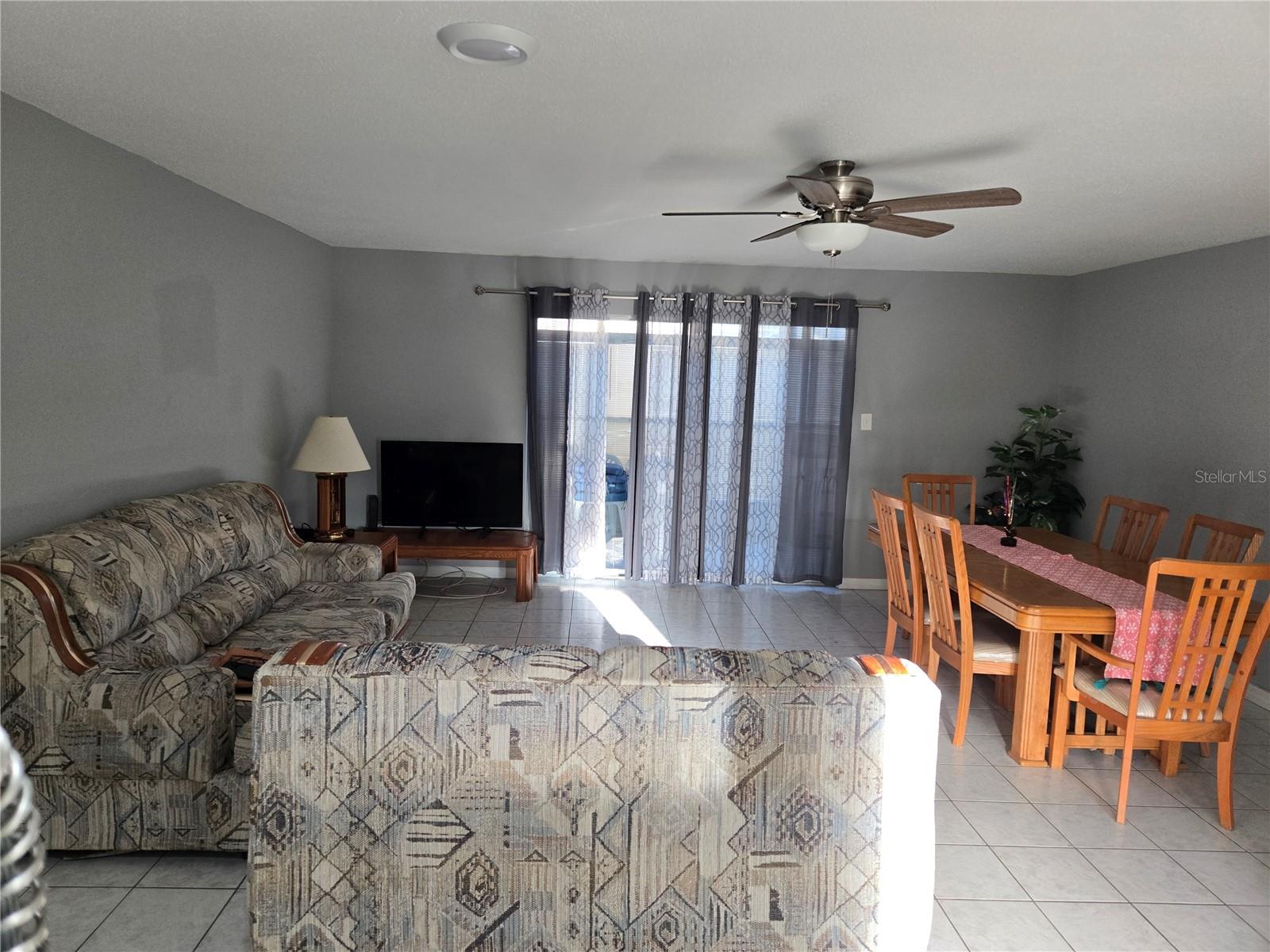 BENEVA VILLAGE SEC 1 - Residential Lease