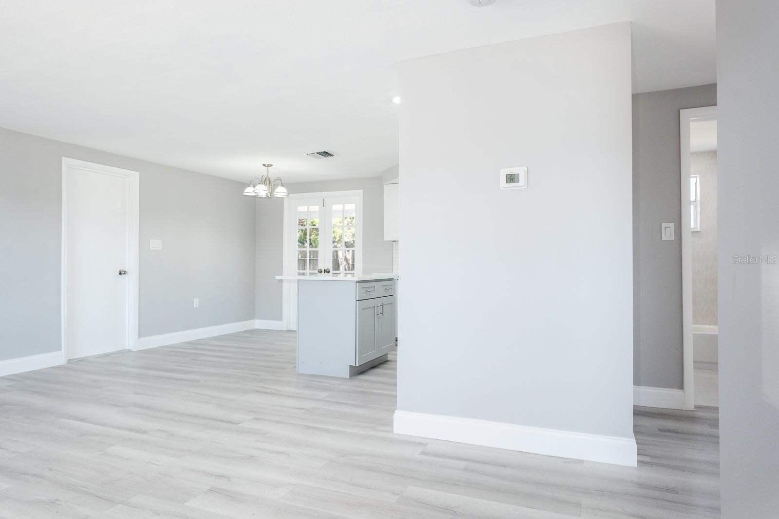 HOLIDAY LAKE ESTATES - Residential